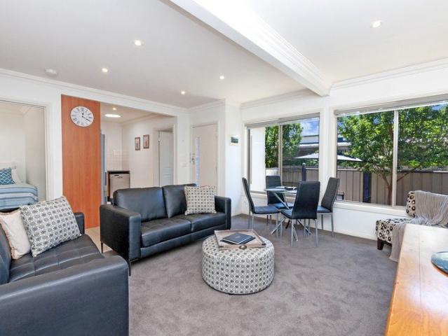 Apartment for rent in Hamilton, Victoria