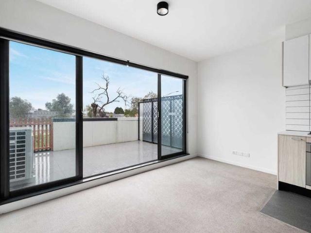 Apartment for rent in Mill Park, Melbourne