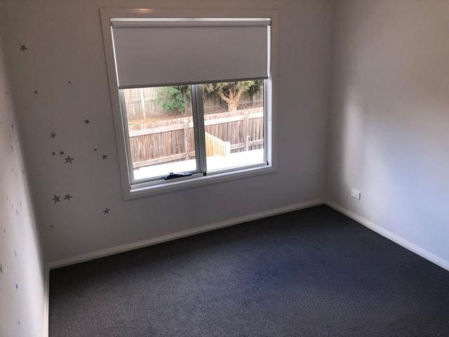 Townhouse for rent in Camerons Creek, Victoria