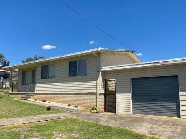 House for rent in West Bathurst, New South Wales