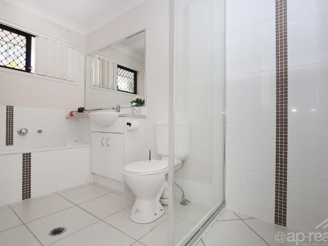 Townhouse for sale in Toombul, Queensland
