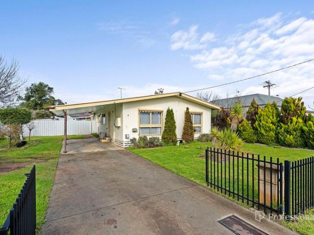 House for sale in Alma, Victoria