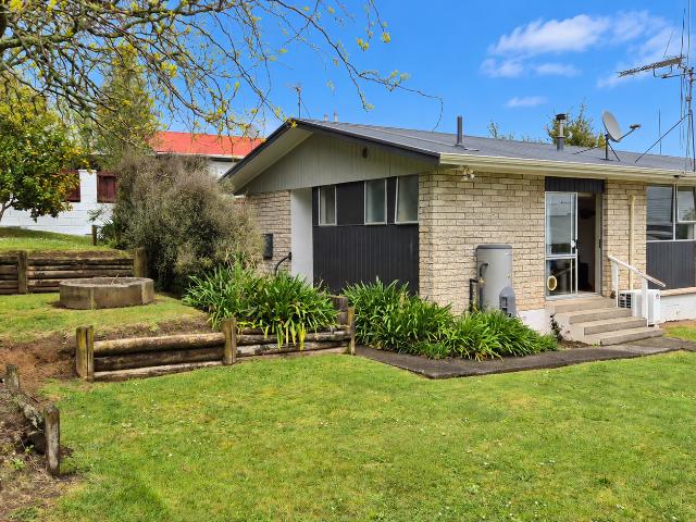 House for rent in Deanwell, Hamilton City