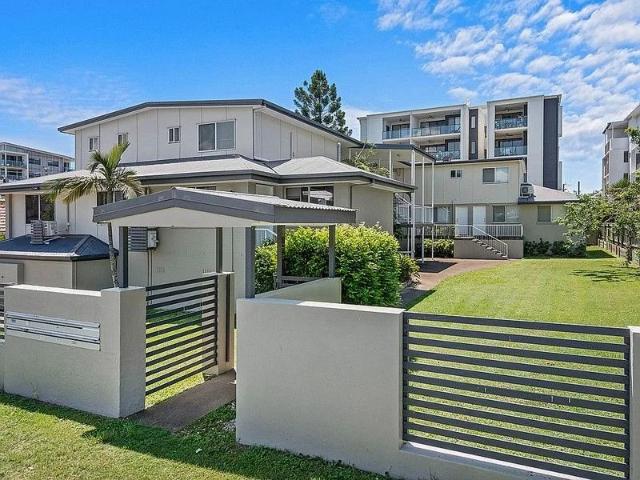 House for sale in Sherwood, Greater Brisbane