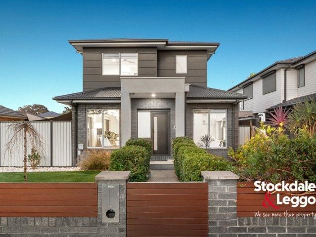 Townhouse for sale in Camerons Creek, Victoria
