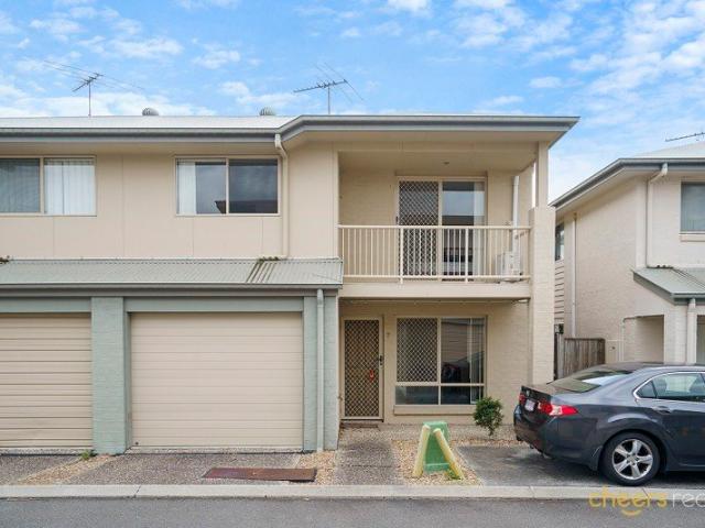 Townhouse for rent in Toombul, Queensland