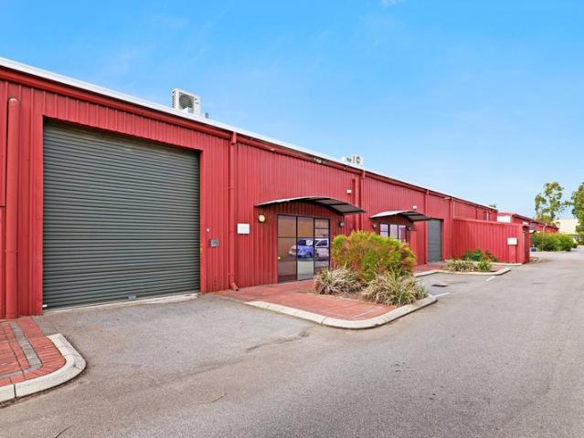 Warehouse for rent in Carlisle, Western Australia