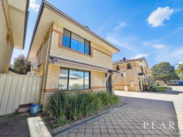 Townhouse for sale in Redcliffe, City of Belmont