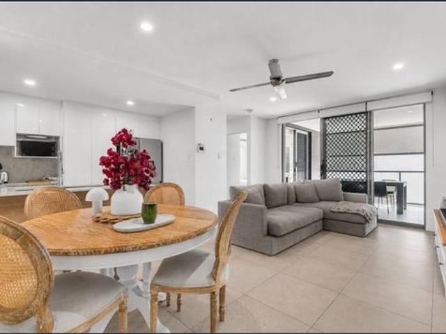 Apartment for rent in Toombul, Queensland