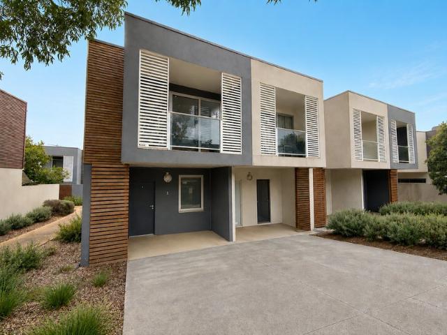 Townhouse for rent in Camerons Creek, Victoria