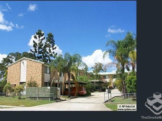 Townhouse for rent in Toombul, Queensland