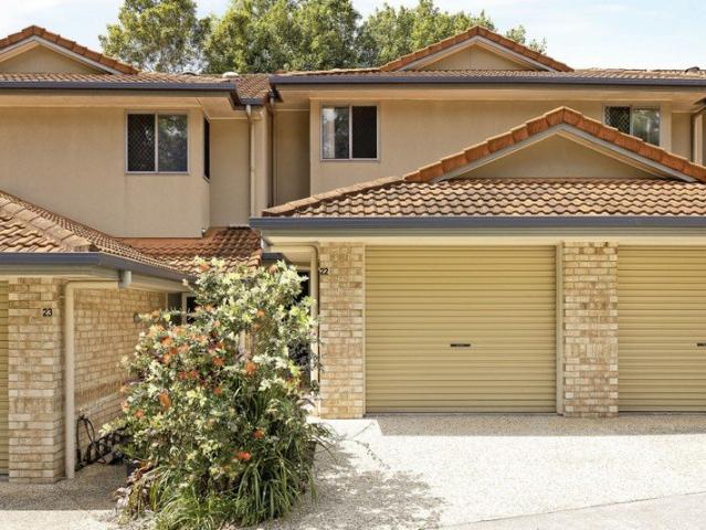 Townhouse for sale in Kings Creek, Queensland