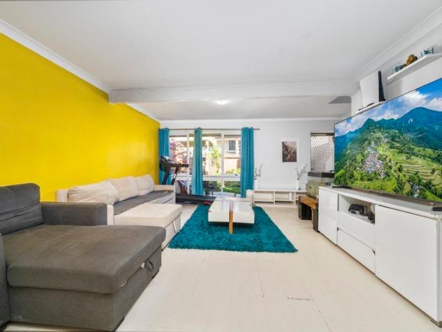 Townhouse for sale in Sydney, New South Wales