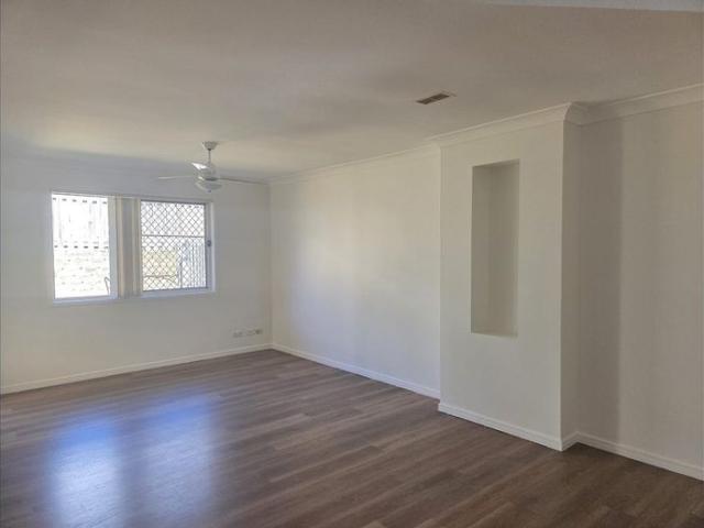 Townhouse for rent in Toombul, Queensland