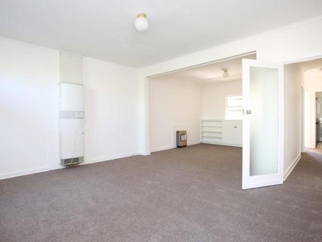 Apartment for rent in Camberwell, Melbourne