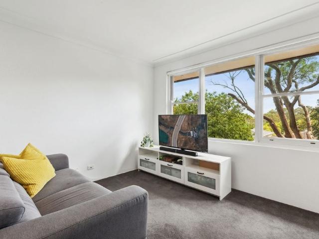 Apartment for rent in Lower North Shore, Sydney