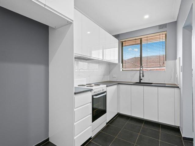 Apartment for rent in Roselands, Sydney