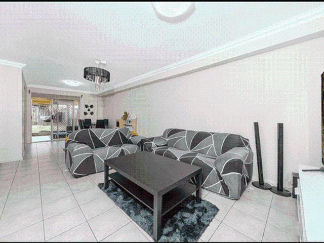 Townhouse for rent in Sydney, New South Wales