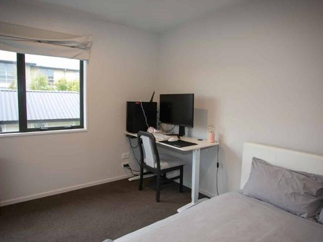 Townhouse for rent in Heathcote, Canterbury