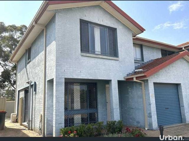 Townhouse for rent in Quakers Hill, Sydney