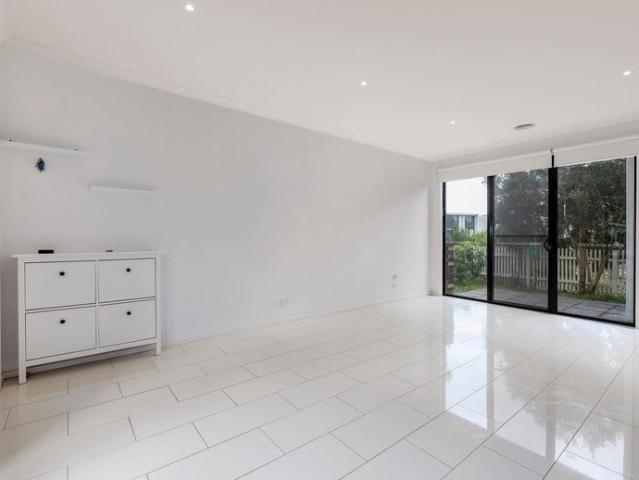 Townhouse for rent in Camerons Creek, Victoria