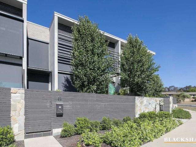 House for rent in Macquarie, Australian Capital Territory