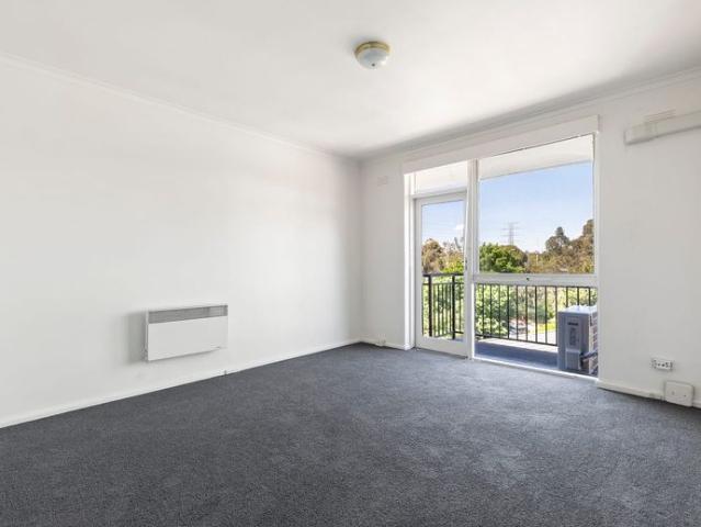 Apartment for rent in Glen Iris, Melbourne