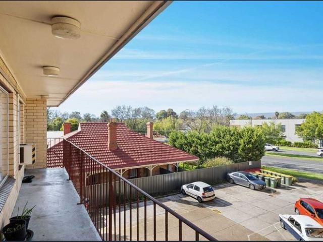 Apartment for rent in Camden Park, Adelaide