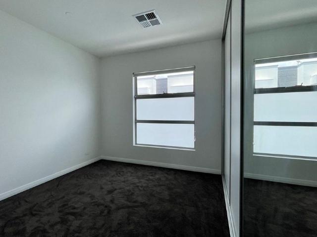 Townhouse for rent in Prospect, Adelaide