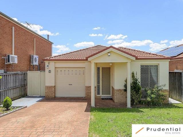House for rent in Minto, Sydney
