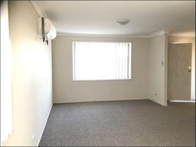 House for rent in Macquarie Fields, Sydney
