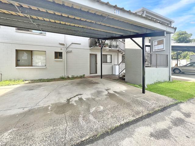 Apartment for sale in Manoora, Queensland