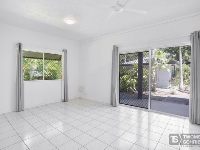Apartment for rent in Cairns North, Cairns
