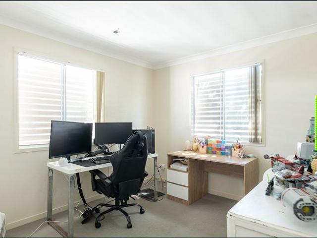 Townhouse for rent in Toombul, Queensland