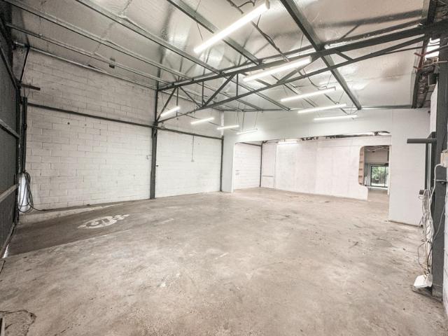 Warehouse for rent in Sydney, New South Wales