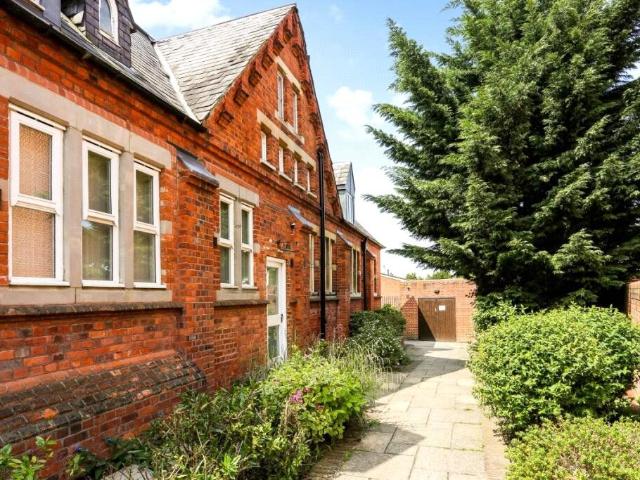 Studio for rent in Clewer Village, Windsor