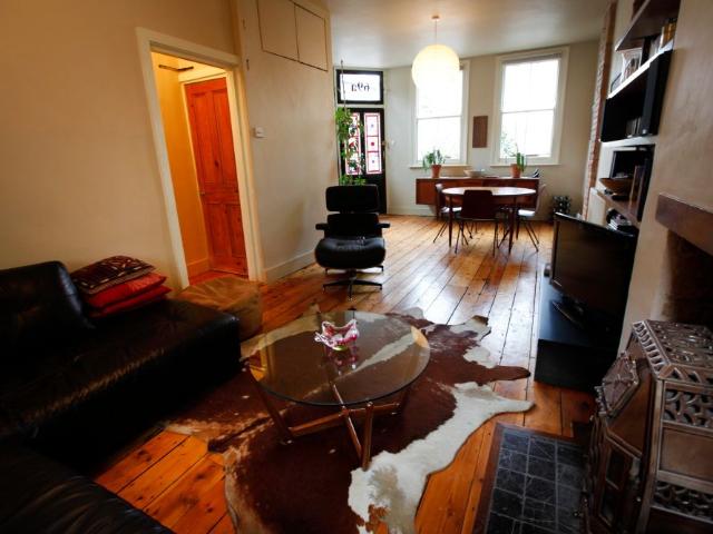 Apartment for rent in Bellenden, Greater London