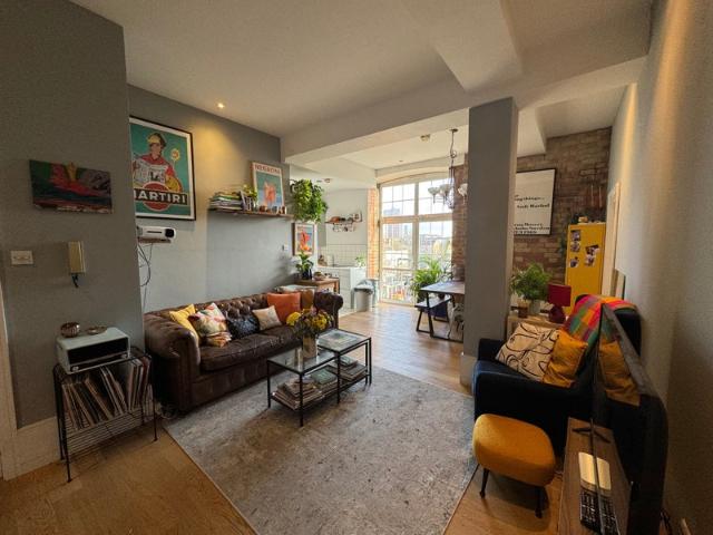 House for rent in Bromley-by-Bow, Poplar Grove
