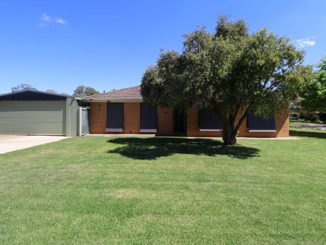 House for rent in Glenfield Park, Wagga Wagga City Council