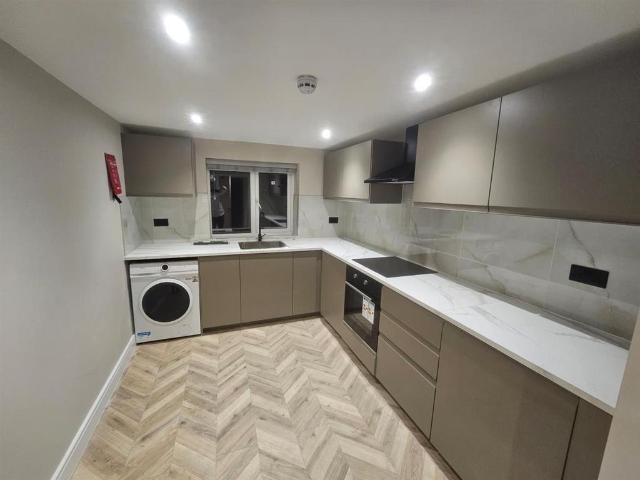 Apartment for rent in Medway Village, Greater London