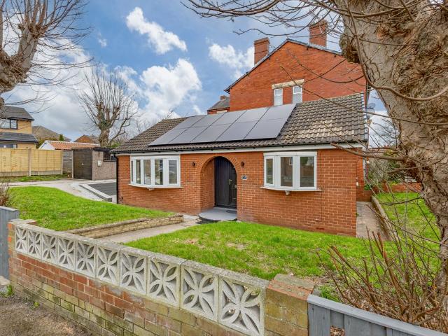 House for rent in Wrenthorpe, Wakefield