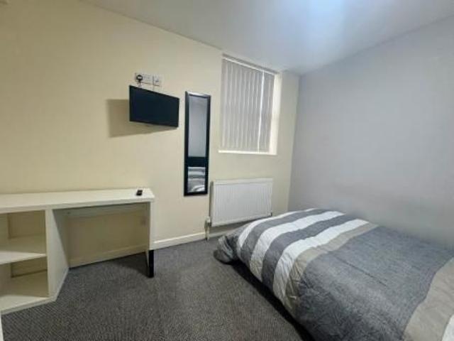 Room for rent in Stoke, Stoke-on-Trent