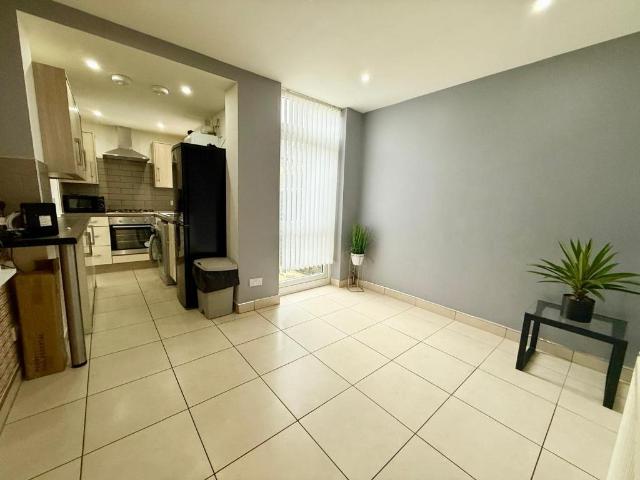 House for rent in Stoke, Stoke-on-Trent