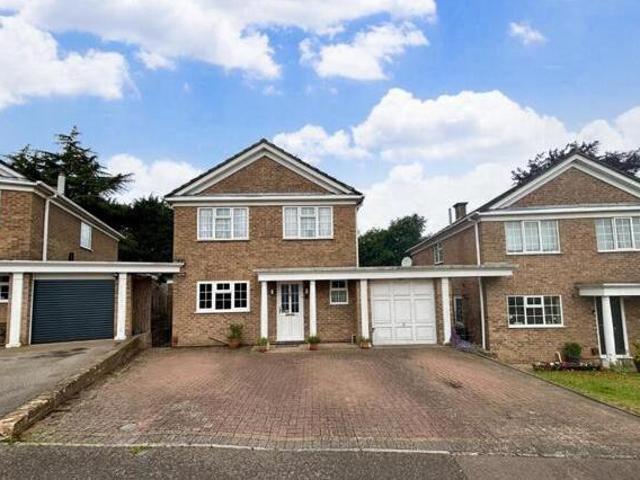 House for sale in Northampton, Northamptonshire