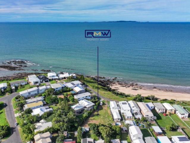 Land for sale in Cooee Bay, Queensland