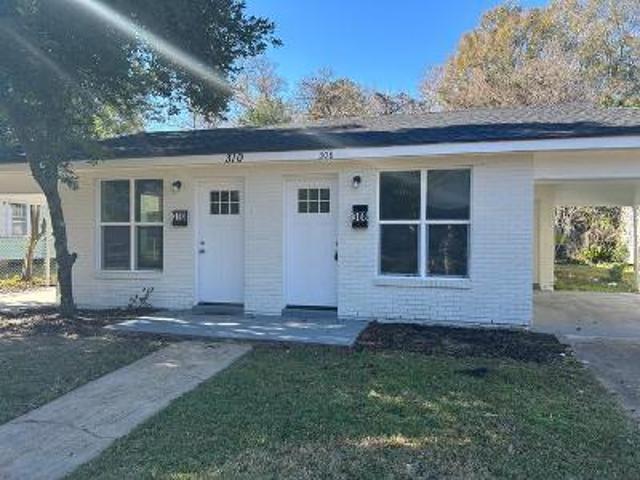 House for sale in Alexandria