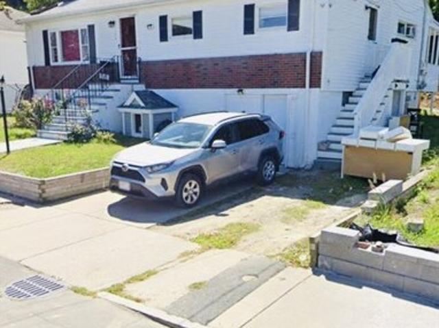 House for sale in Chelsea