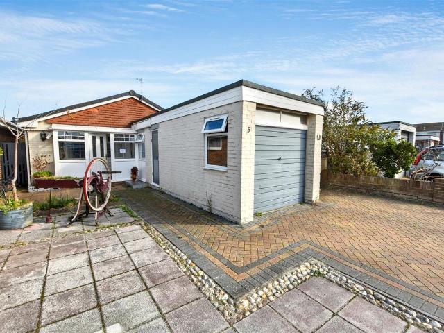House for rent in St Anthony's Hill, Eastbourne