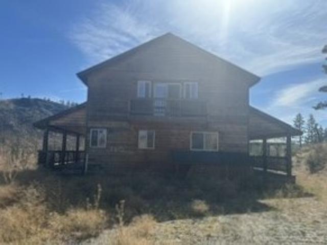 House for sale in Okanogan, Okanogan County
