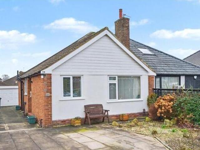 House for sale in Cookridge, West Yorkshire